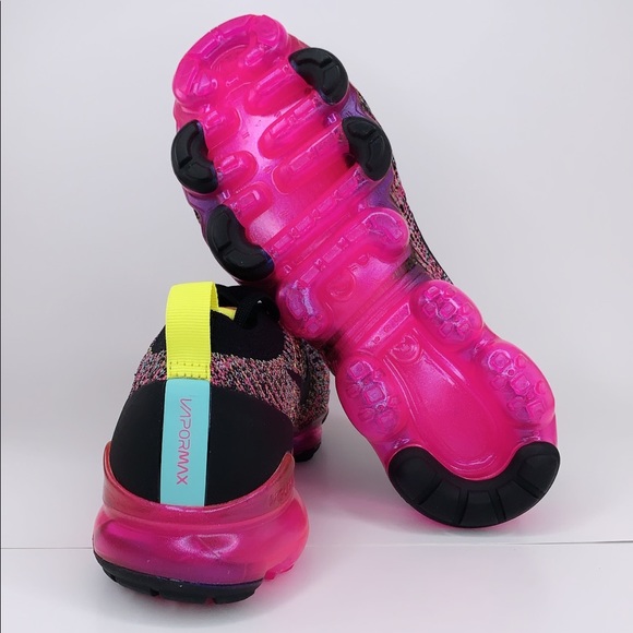 Women’s Air VaporMax Flyknit 3 - Picture 4 of 4
